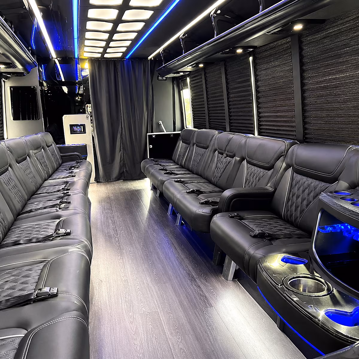 El Monte Winery Tour & Pub Crawl Transportation