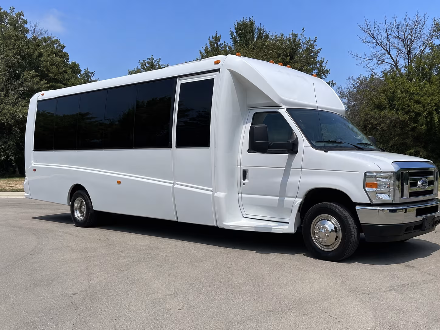 Pasadena Wedding Transportation party bus exterior